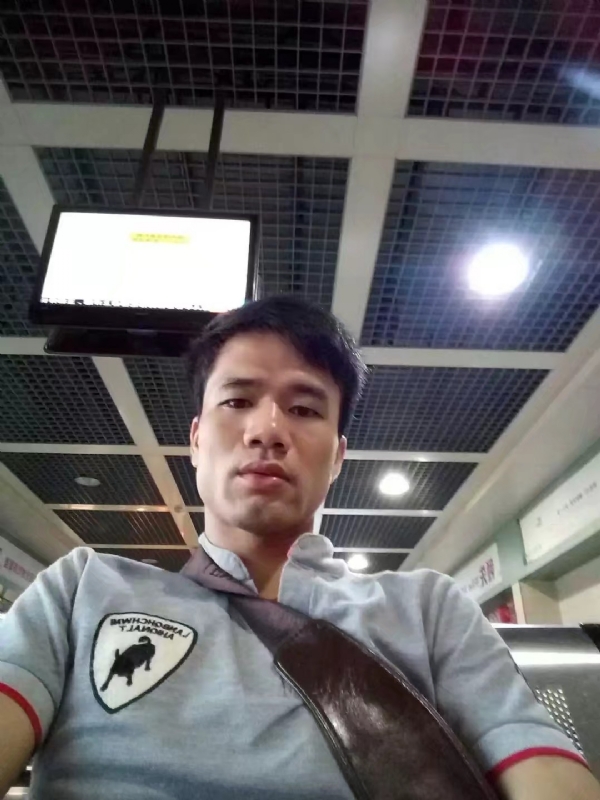 武哥的第一张照片--赣州相亲服务中心