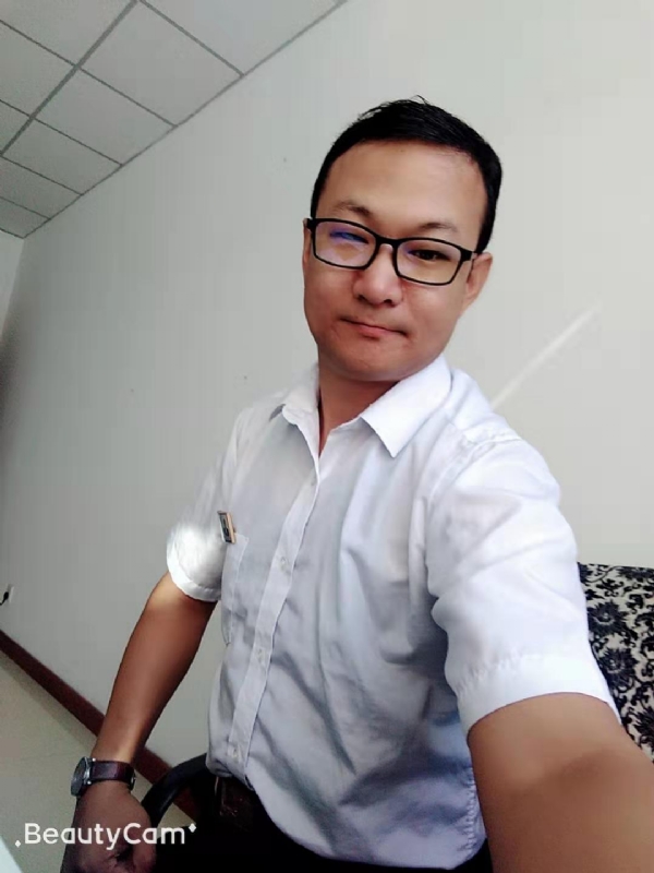 小飞的第一张照片--赣州相亲服务中心