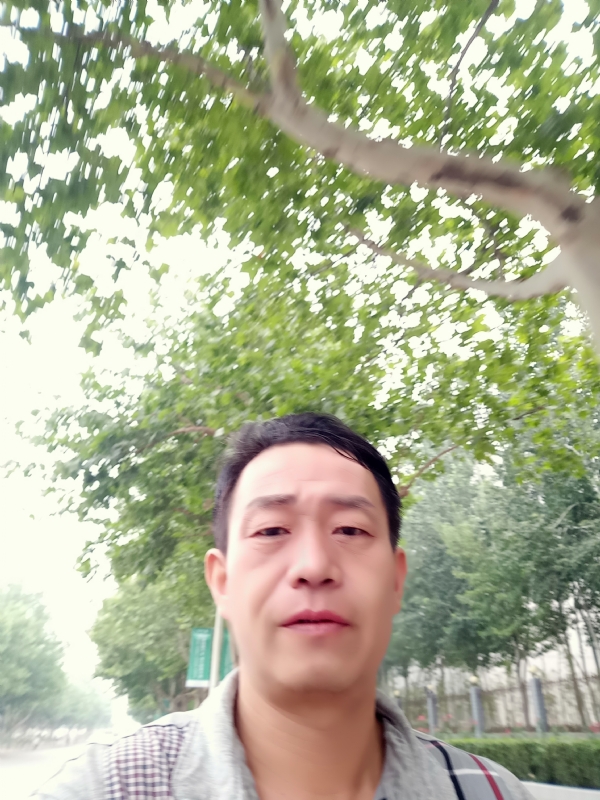 阳光的第一张照片--赣州相亲服务中心