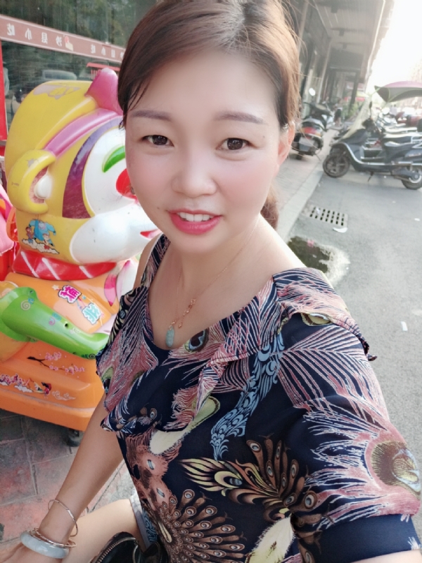 云儿的第一张照片--赣州相亲服务中心