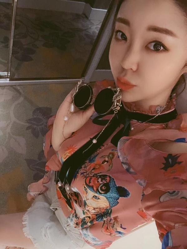 刚刚好的第五张照片--赣州相亲服务中心