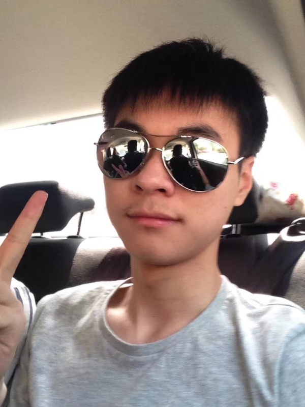 鱼头zzz的第一张照片--赣州相亲服务中心