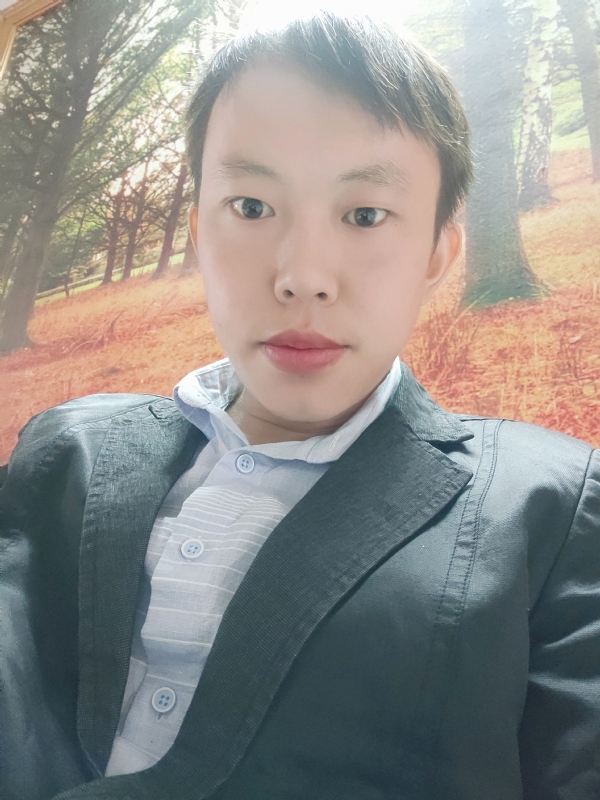 yuhyzww的第一张照片--赣州相亲服务中心