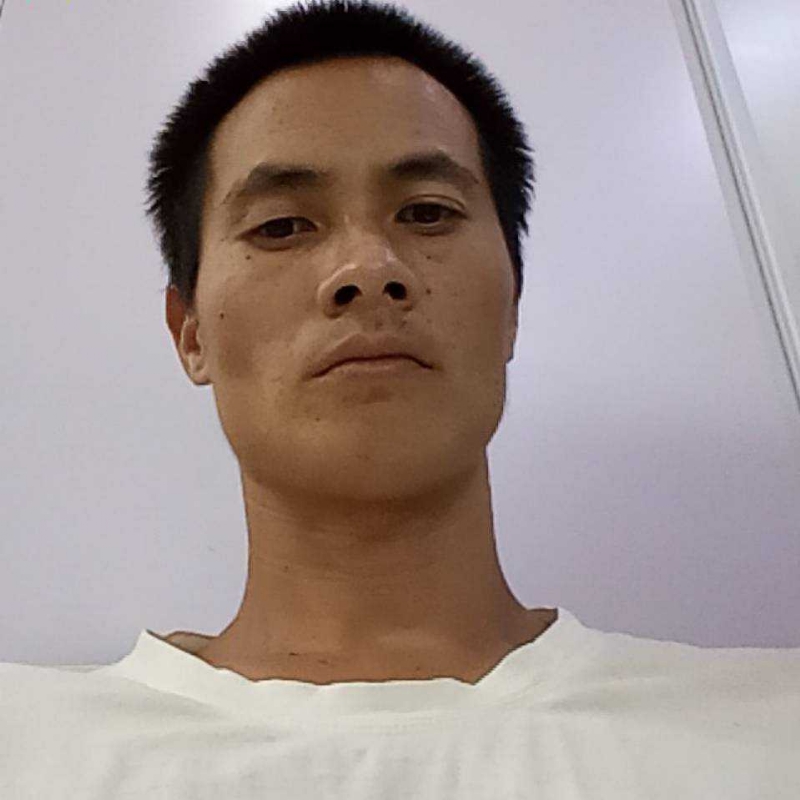 孤独的第一张照片--赣州相亲服务中心