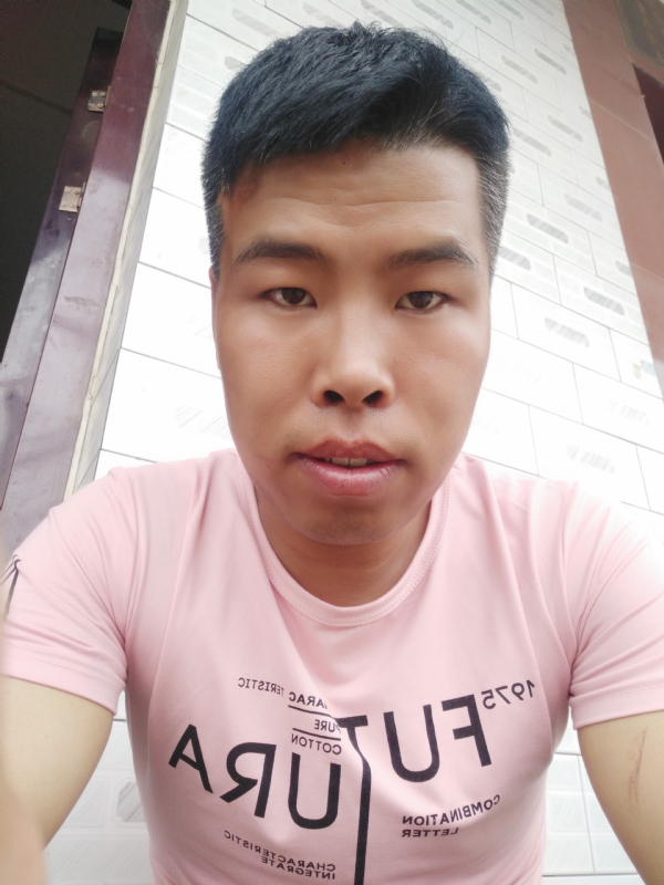 守护爱情的第一张照片--赣州相亲服务中心