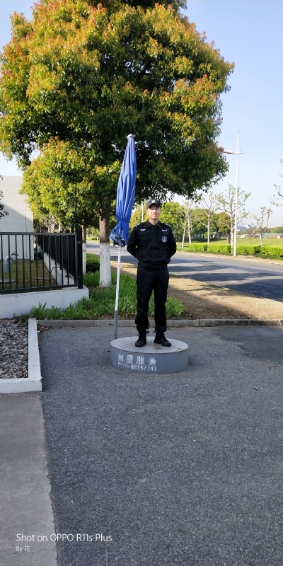 花非花的第一张照片--赣州相亲服务中心