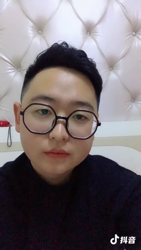 杰森的第一张照片--赣州相亲服务中心