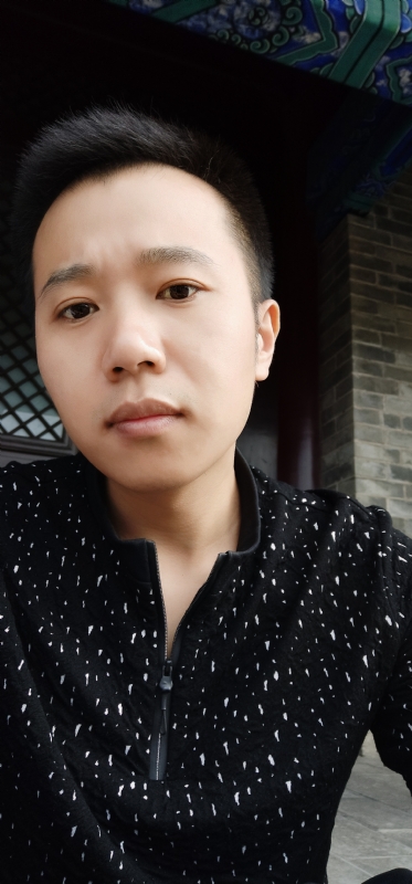 大象随风的第一张照片--赣州相亲服务中心