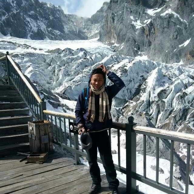 眯眯的第一张照片--赣州相亲服务中心