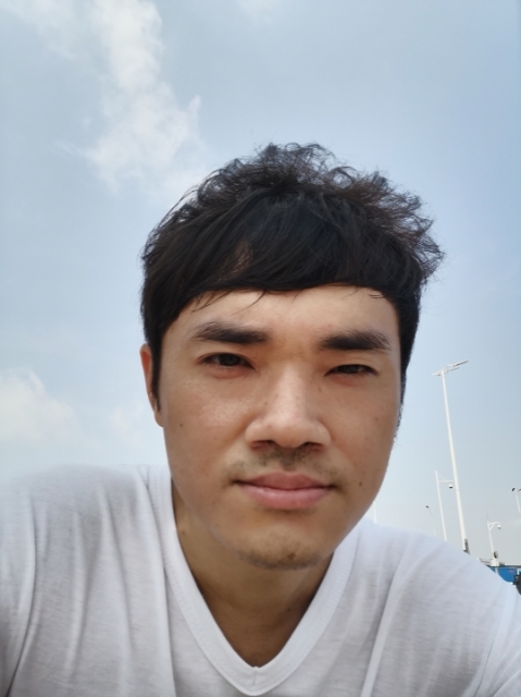 老实人的第一张照片--赣州相亲服务中心