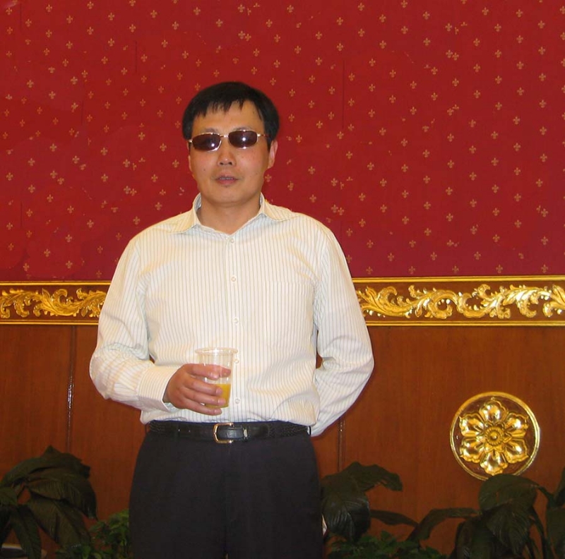 威胜的第二张照片--赣州相亲服务中心