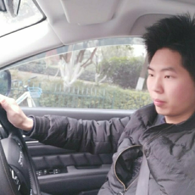 郑小五的第二张照片--赣州相亲服务中心