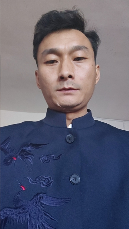 逆袭的小老鼠～龙long的第一张照片--赣州相亲服务中心
