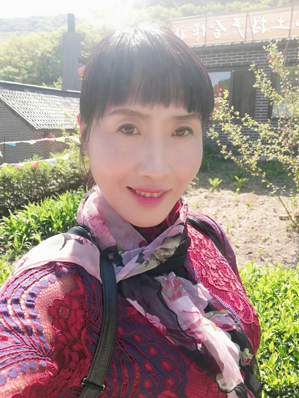 艳阳高照的第一张照片--赣州相亲服务中心