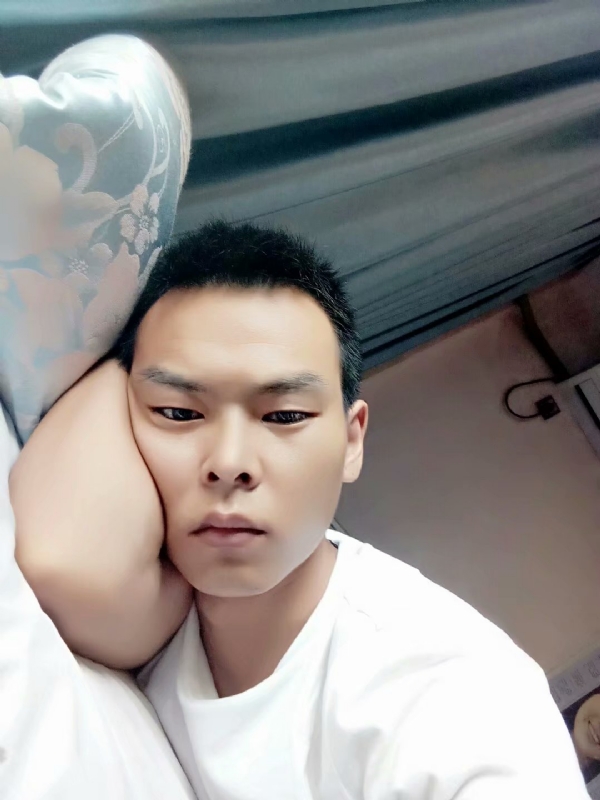 琪子心的第一张照片--赣州相亲服务中心