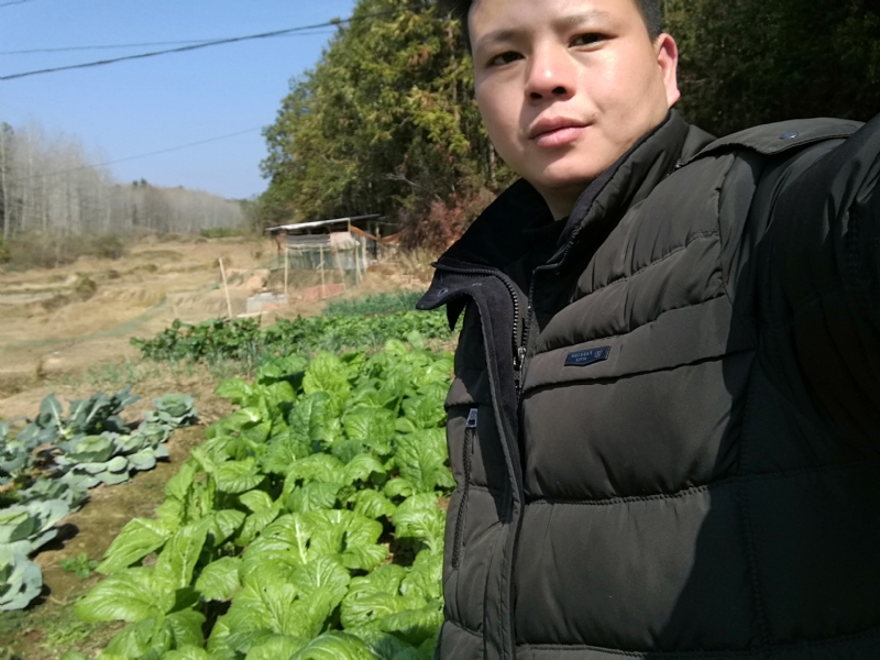 倔强的驴的第一张照片--赣州相亲服务中心