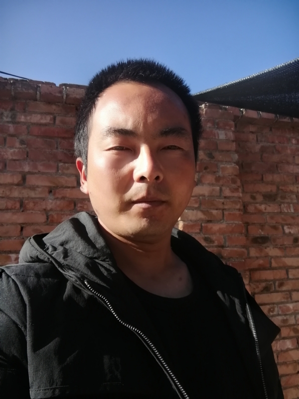 流年寂寞了谁的容颜的第一张照片--赣州相亲服务中心