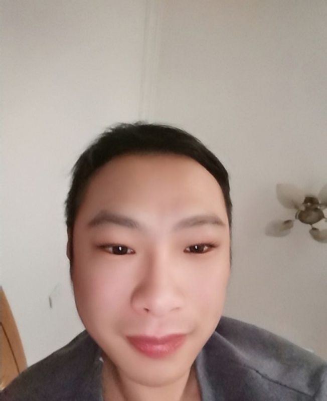 陈峰的第一张照片--赣州相亲服务中心