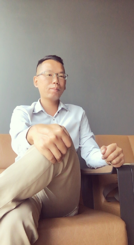 LI的第一张照片--赣州相亲服务中心
