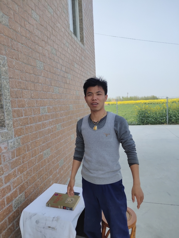 雷的第一张照片--赣州相亲服务中心