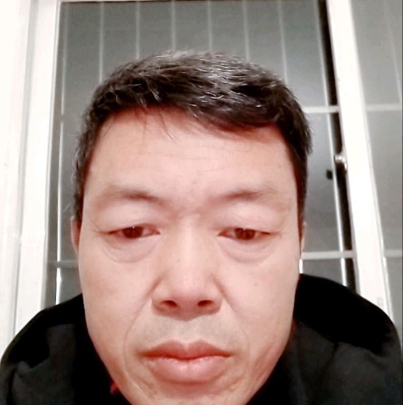 心静的第一张照片--赣州相亲服务中心