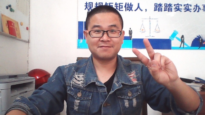 顾律师的第二张照片--赣州相亲服务中心