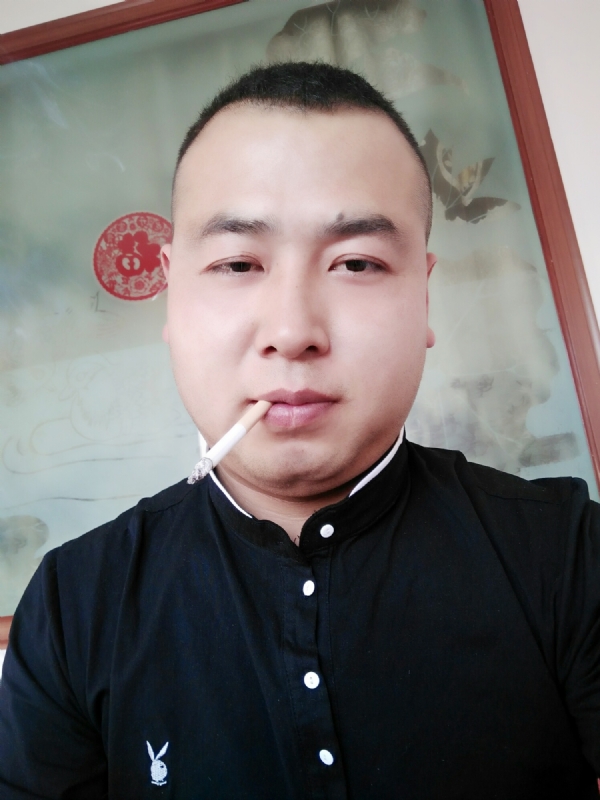 贰爺的第一张照片--赣州相亲服务中心