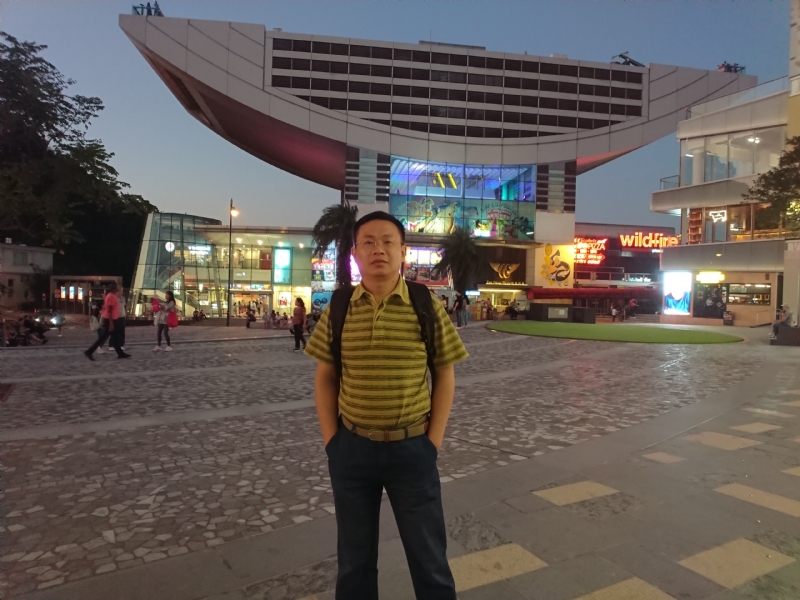 人间四月天的第一张照片--赣州相亲服务中心
