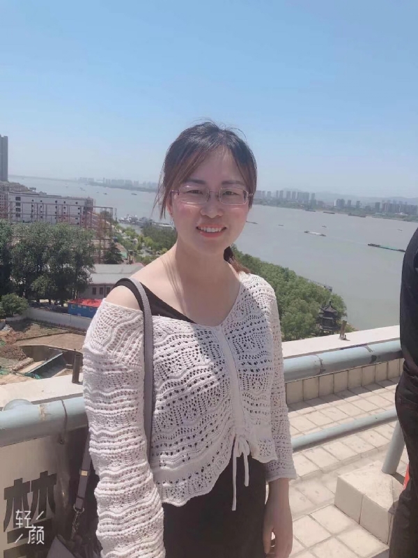 随缘的第一张照片--赣州相亲服务中心