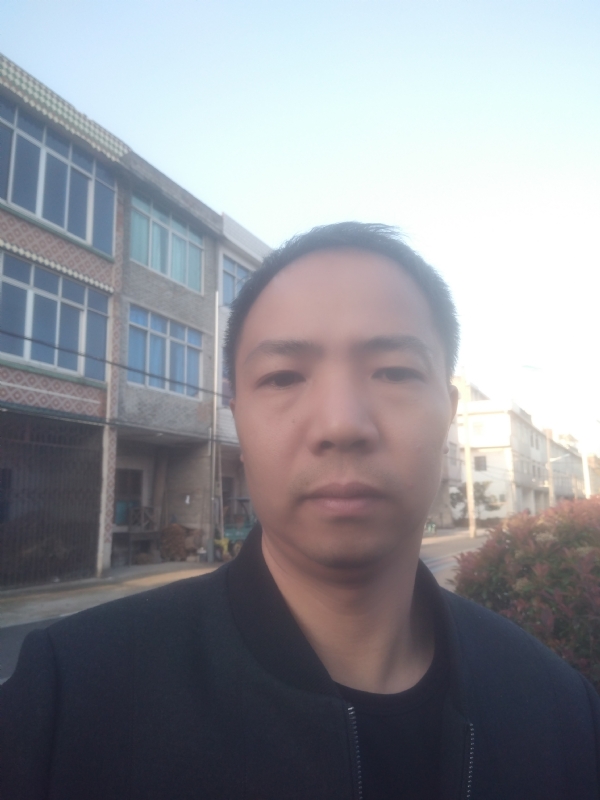 愿余生有你的第三张照片--赣州相亲服务中心