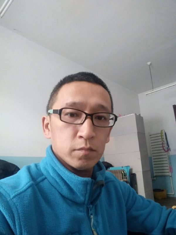 晓峰的第三张照片--赣州相亲服务中心