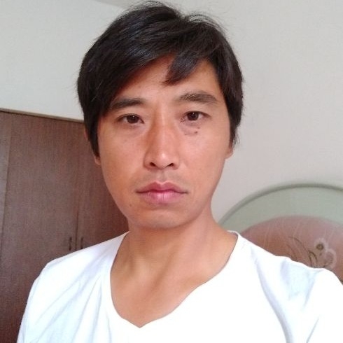 莞尔一笑的第一张照片--赣州相亲服务中心