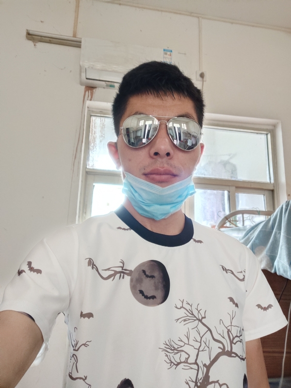 馨荣的第二张照片--赣州相亲服务中心