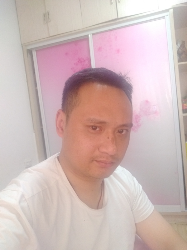 孤单的小冬瓜的第一张照片--赣州相亲服务中心