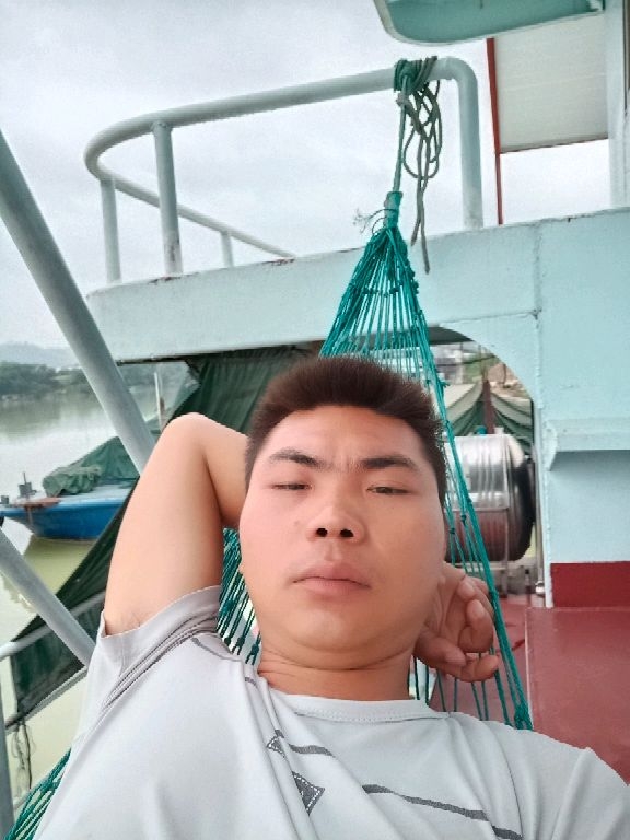 小哥哥的第一张照片--赣州相亲服务中心