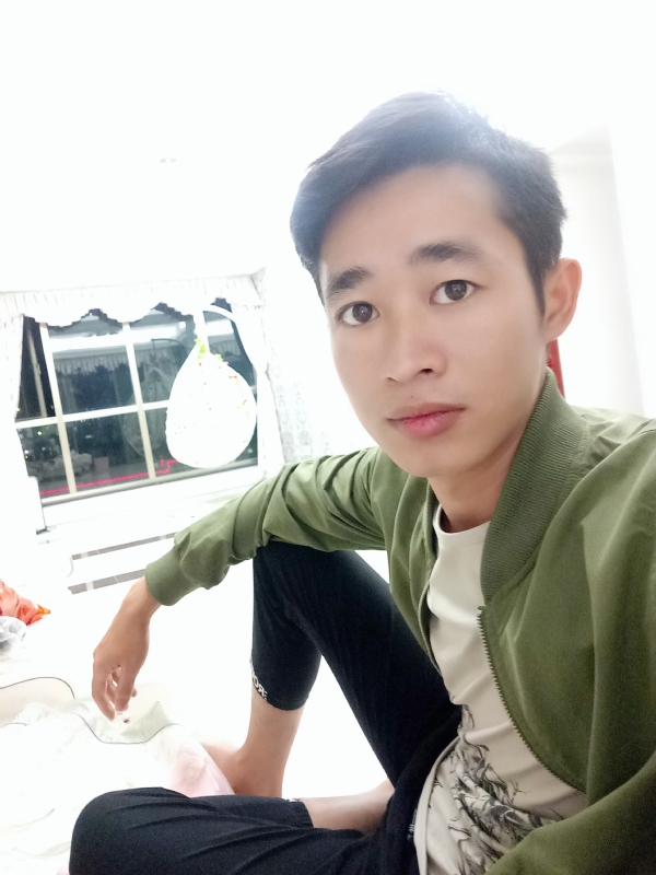 风中飞沙的第一张照片--赣州相亲服务中心
