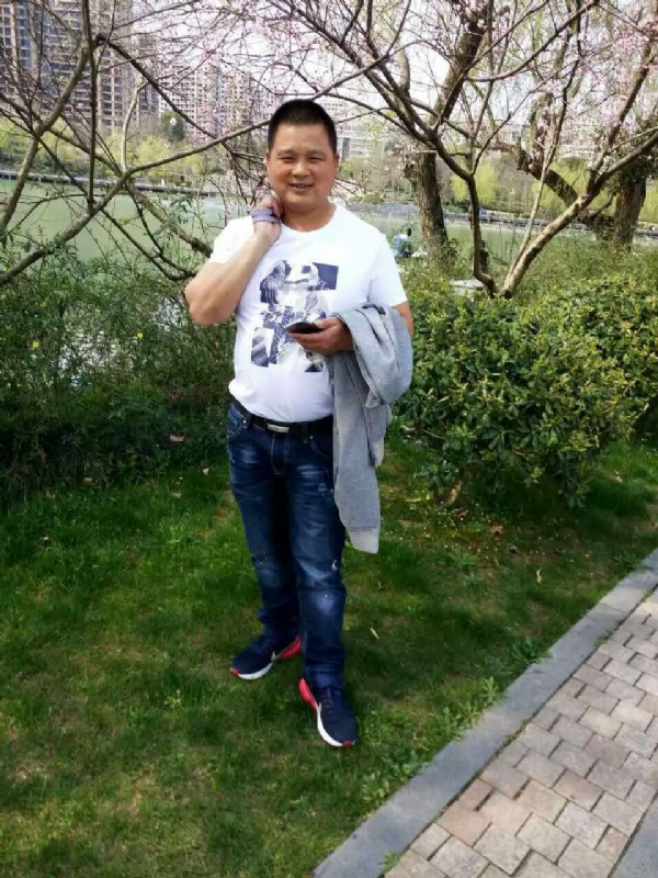 纯爷们的第二张照片--赣州相亲服务中心