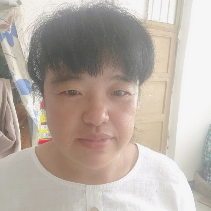 二妮的第二张照片--赣州相亲服务中心