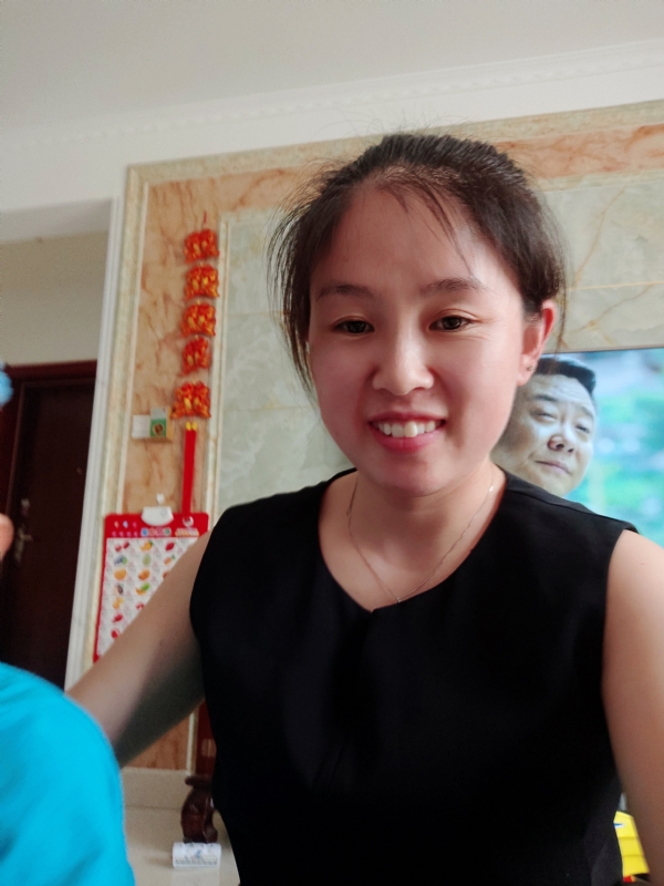 睿智的第一张照片--赣州相亲服务中心