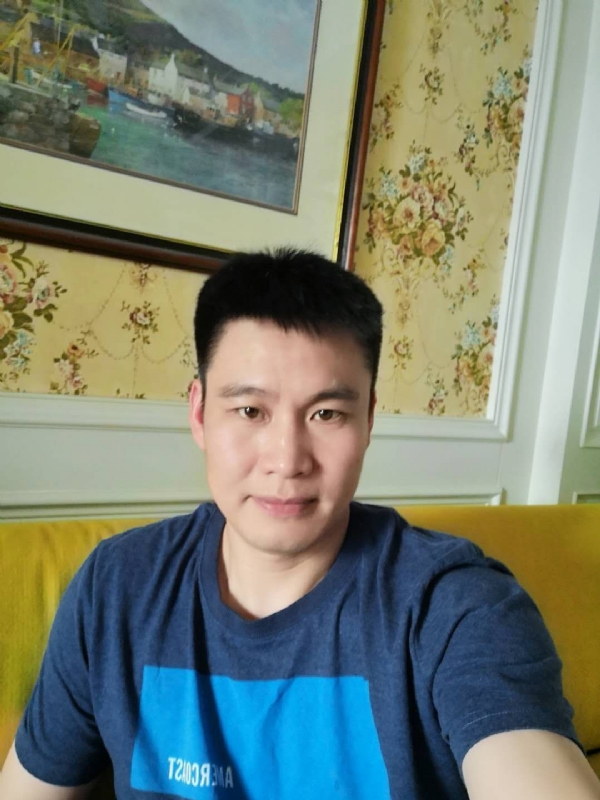阳光灿烂的第二张照片--赣州相亲服务中心