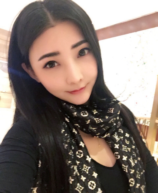 詩詩的第一张照片--赣州相亲服务中心