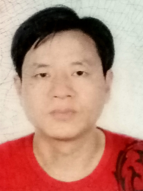 深拥你入怀的第二张照片--赣州相亲服务中心
