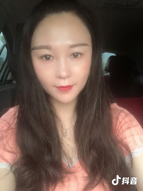 云云的第一张照片--赣州相亲服务中心