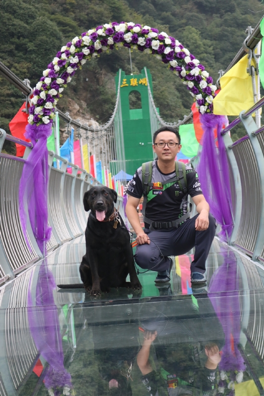 离人的第一张照片--赣州相亲服务中心