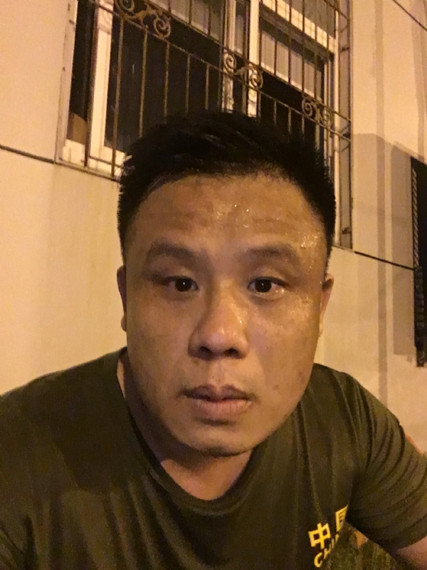 James2020的第一张照片--赣州相亲服务中心