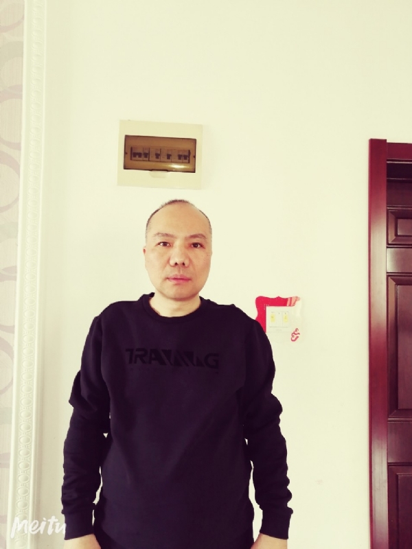 酒香四溢的第一张照片--赣州相亲服务中心