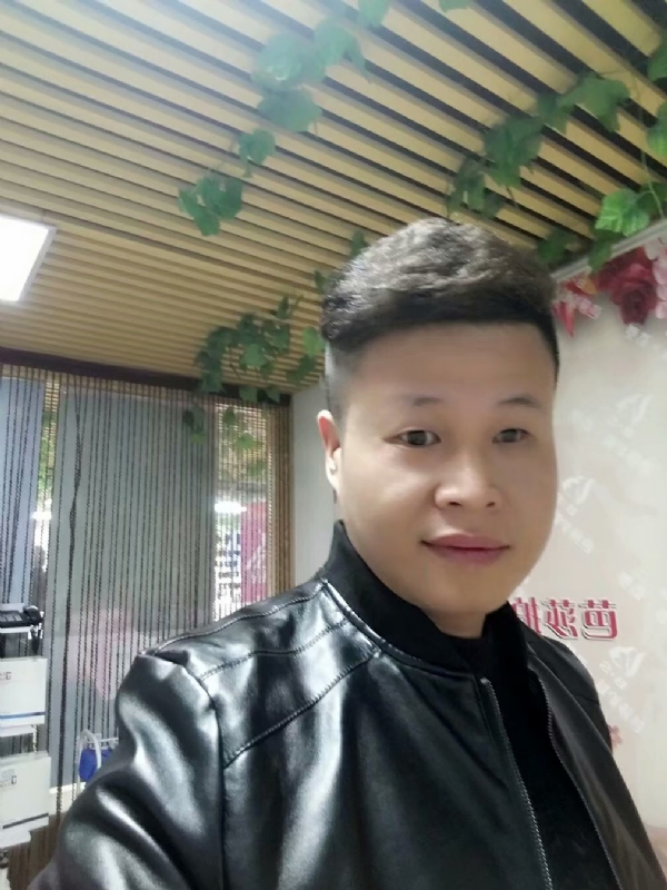 萧郎的第一张照片--赣州相亲服务中心