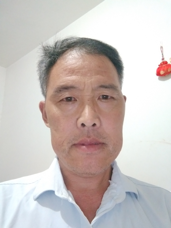 邹学辉的第三张照片--赣州相亲服务中心
