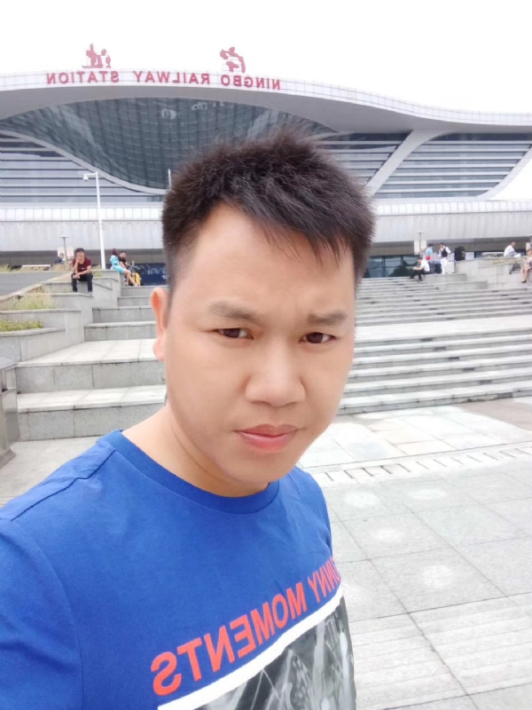 笑对人生的第一张照片--赣州相亲服务中心