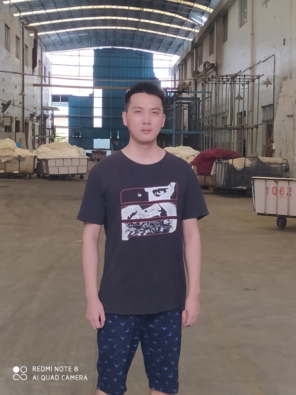 六月雨的第一张照片--赣州相亲服务中心